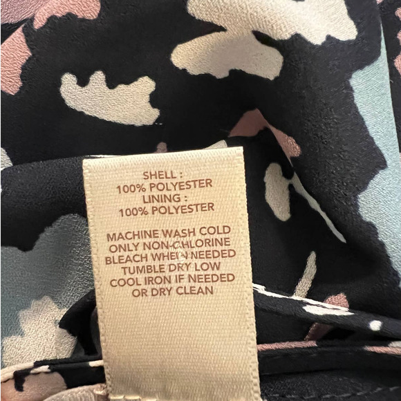 Loft Outlet Razorback Dress in Blue, Pink and White Floral Print Size Small - Picture 5 of 5